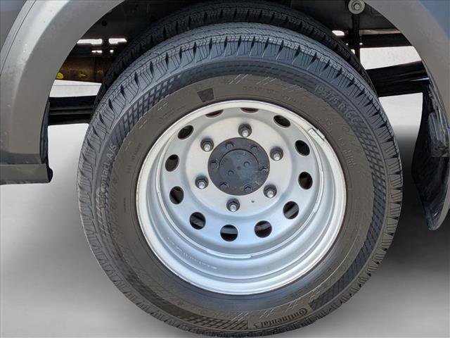 Used 2025 Ford Transit 350 XL RWD image 9