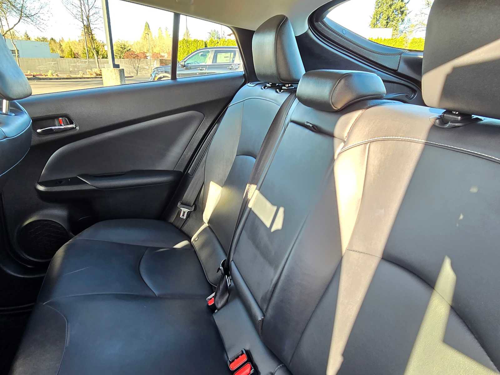 Used 2020 Toyota Prius Prime XLE image 17