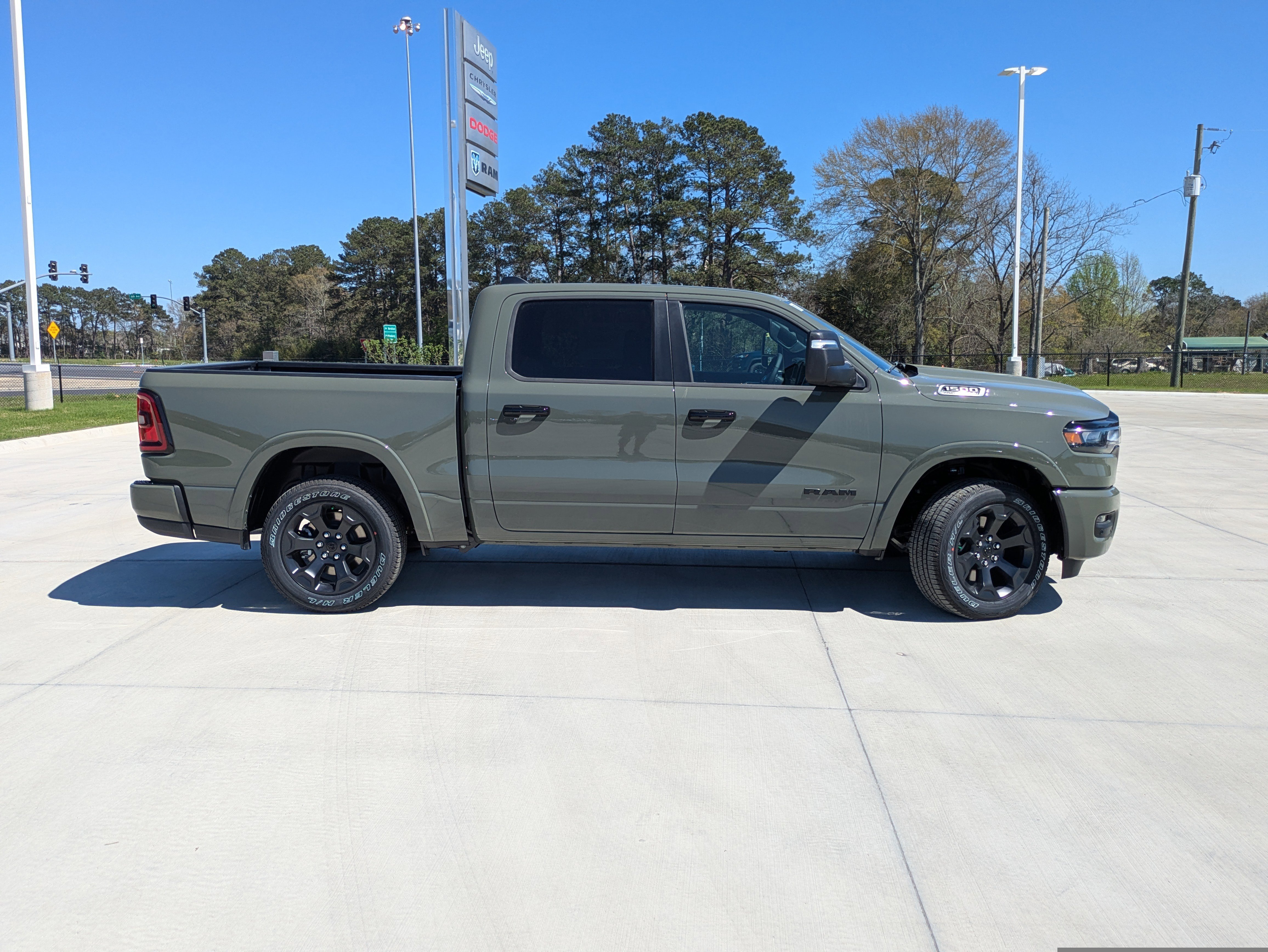 New 2026 RAM 1500 Big Horn AWD/4WD image 9