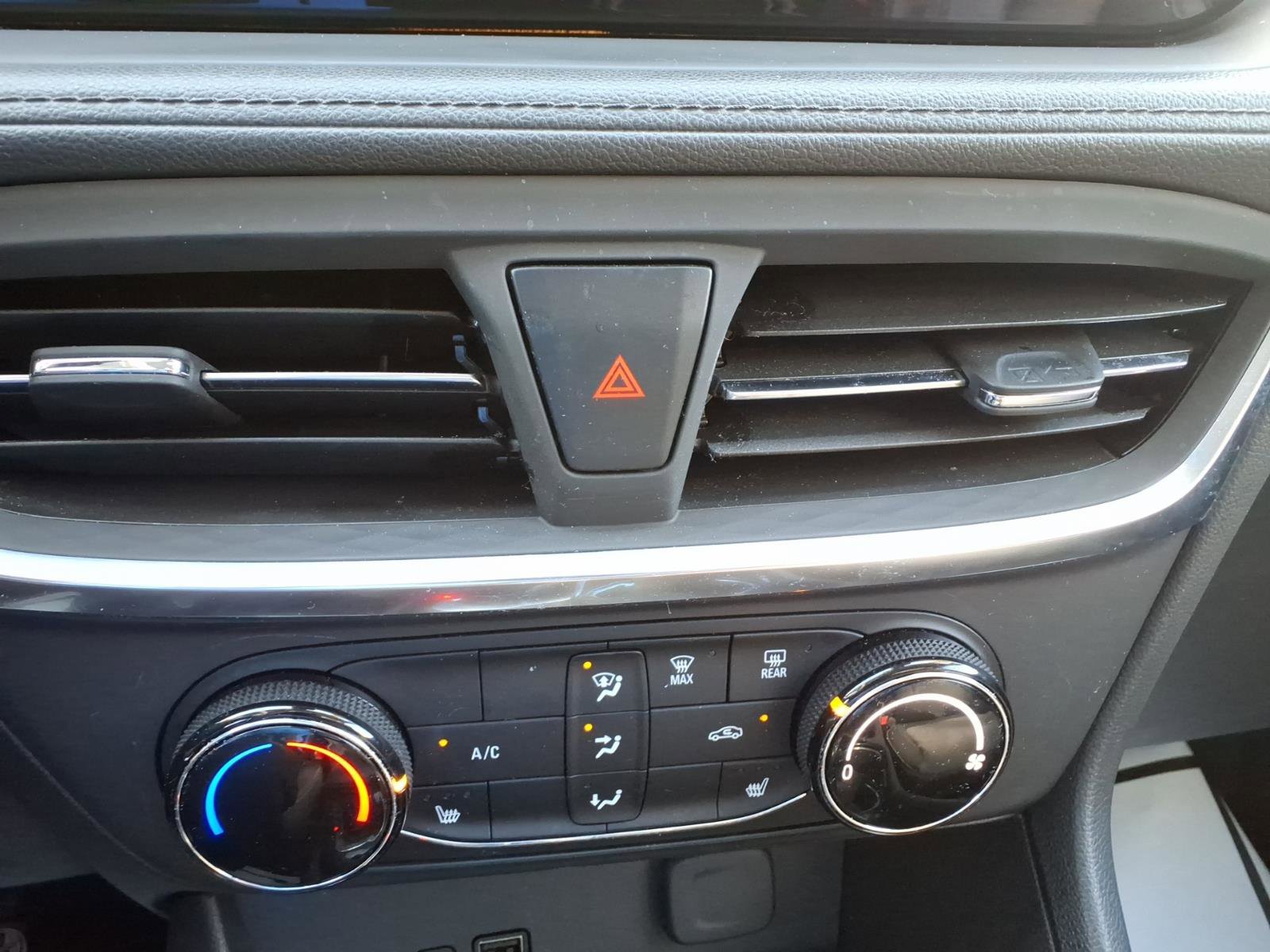 Used 2024 Buick Encore GX Preferred w/ Comfort Package image 20