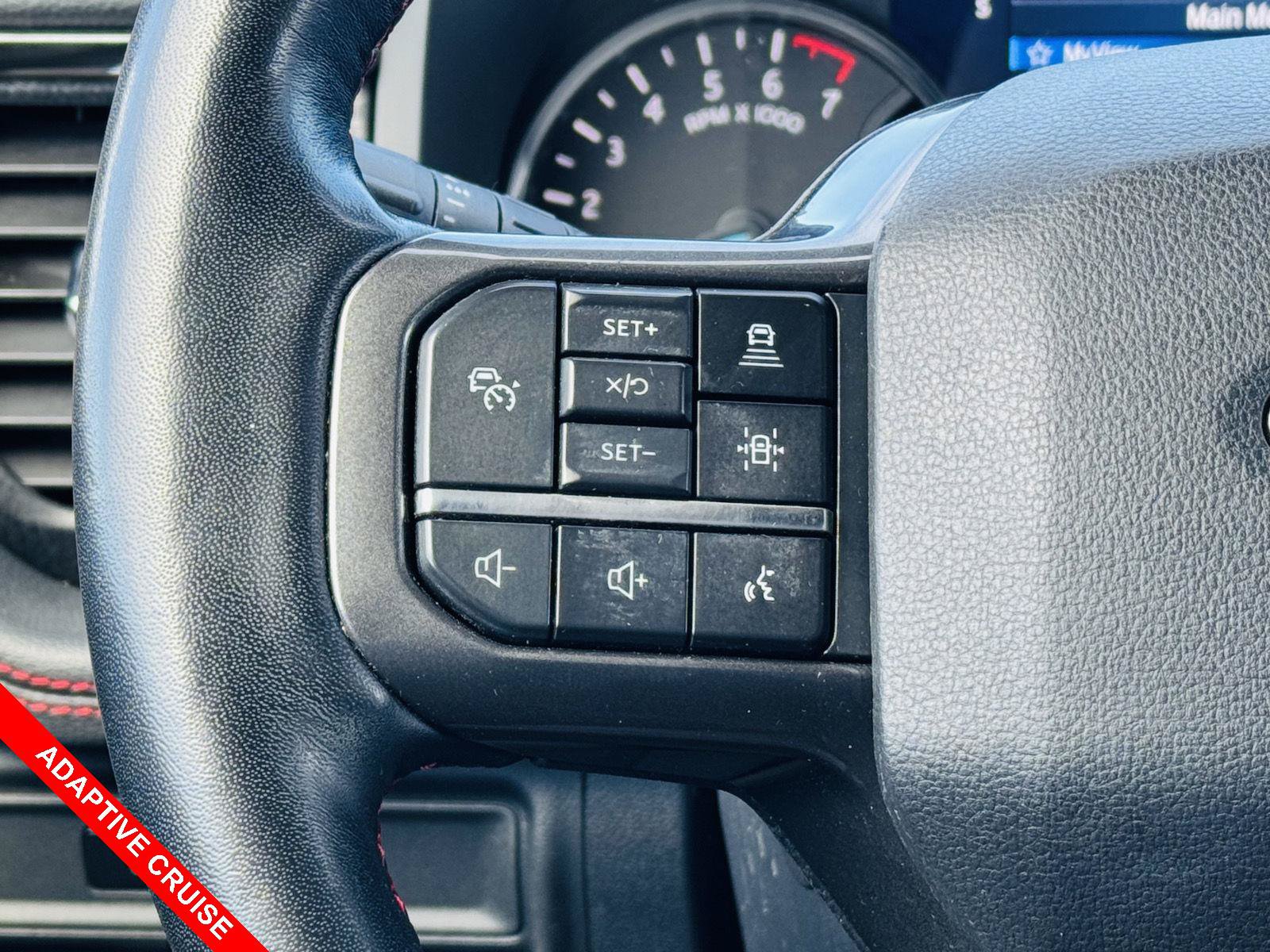 Used 2023 Ford Expedition Limited AWD/4WD image 12