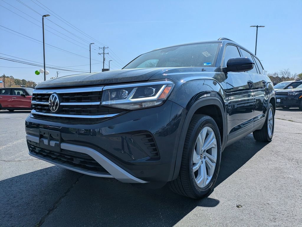 Certified 2022 Volkswagen Atlas SE image 8