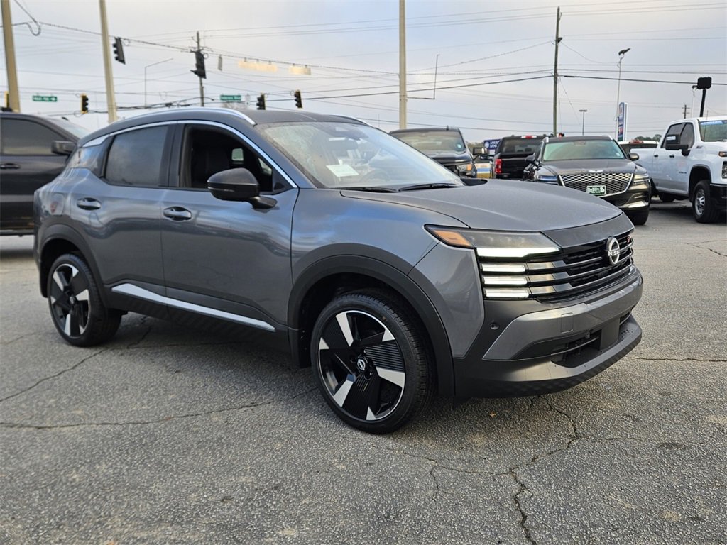 New 2026 Nissan Kicks SR image 16