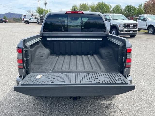 Used 2024 Nissan Frontier SV w/ SV Convenience Package image 4