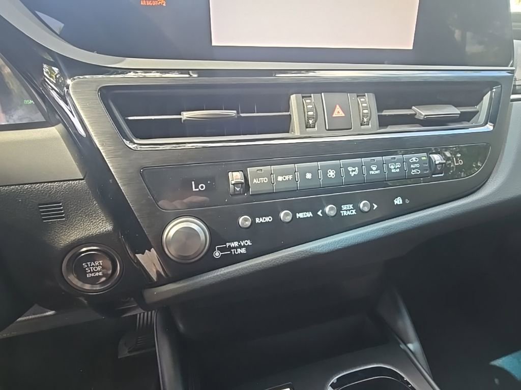 Used 2023 Lexus ES 350 w/ Accessory Package (Z2) FWD image 21