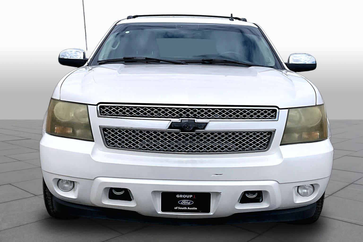 Used 2008 Chevrolet Avalanche LTZ w/ LTZ Preferred Equipment Group RWD image 4