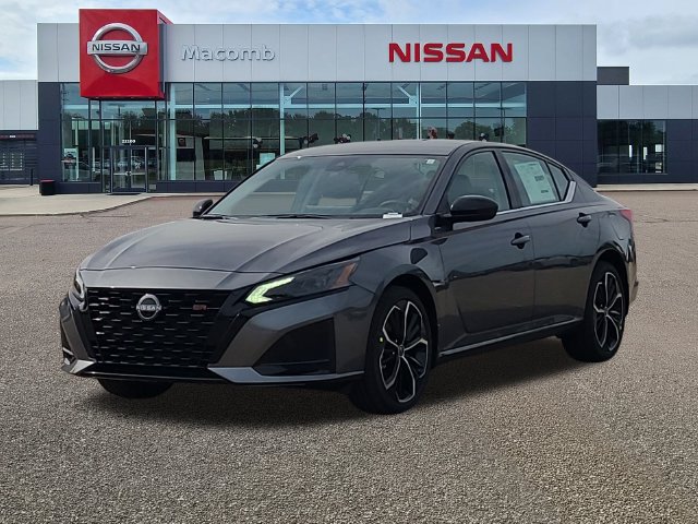 New 2026 Nissan Altima 2.5 SR AWD/4WD image 3