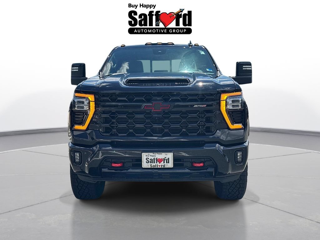 Used 2025 Chevrolet Silverado 2500 ZR2 w/ Technology Package AWD/4WD image 7