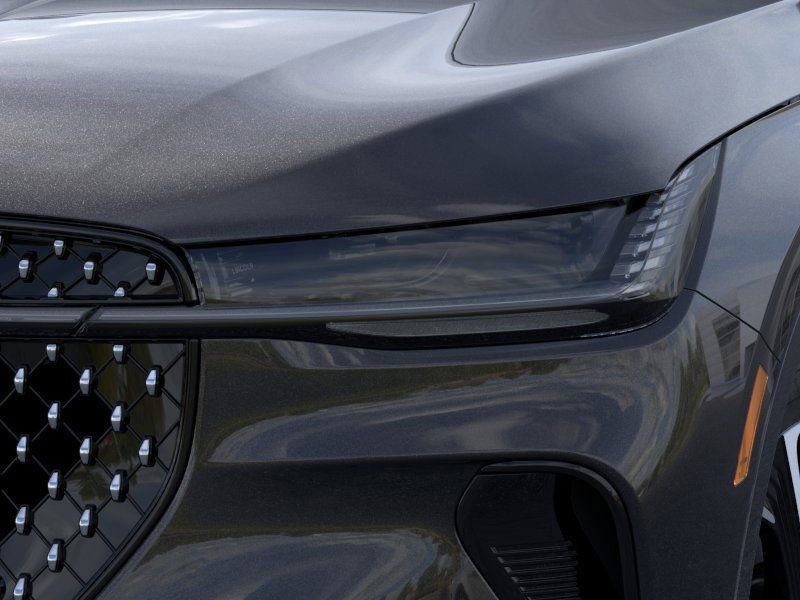 New 2026 Lincoln Nautilus Reserve image 18