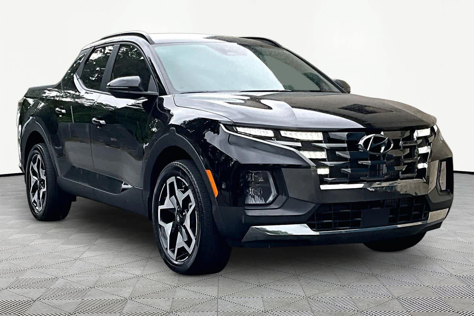 Used 2023 Hyundai Santa Cruz Limited AWD/4WD image 5