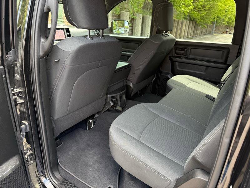 Used 2022 RAM 3500 Tradesman image 30