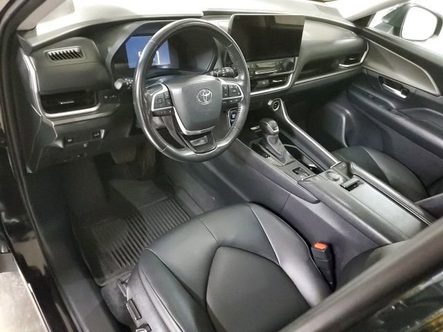 Used 2024 Toyota Grand Highlander XLE image 11