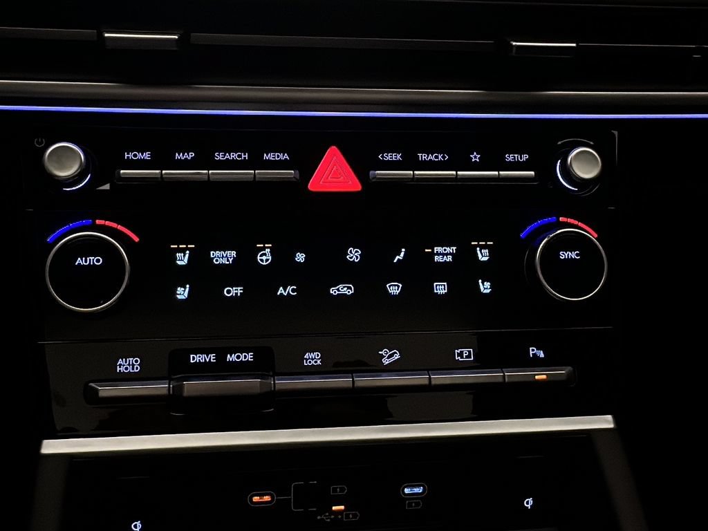 New 2026 Hyundai Santa Fe Limited AWD/4WD image 30