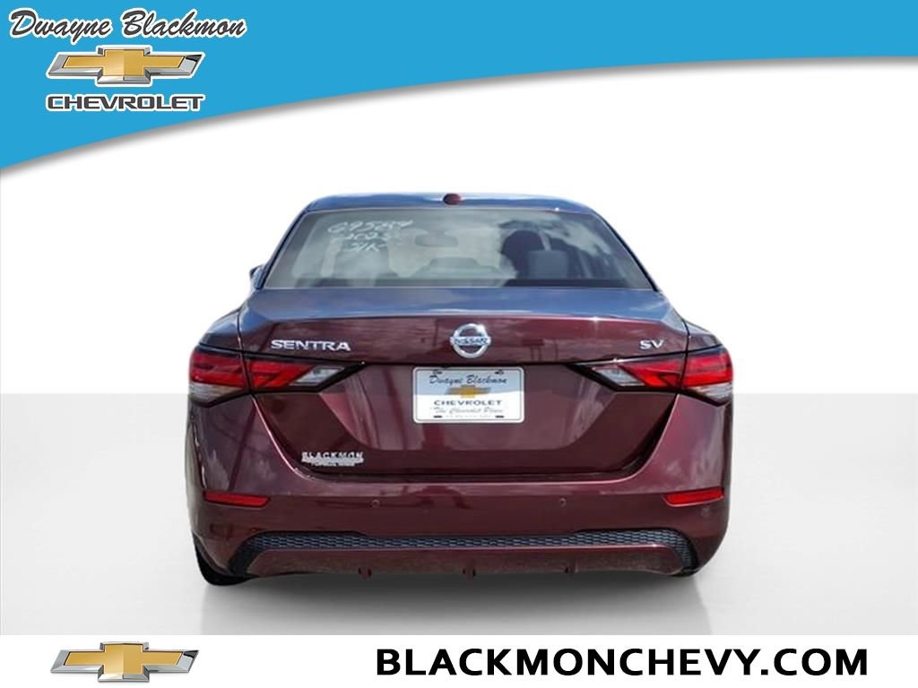 Used 2023 Nissan Sentra SV image 4