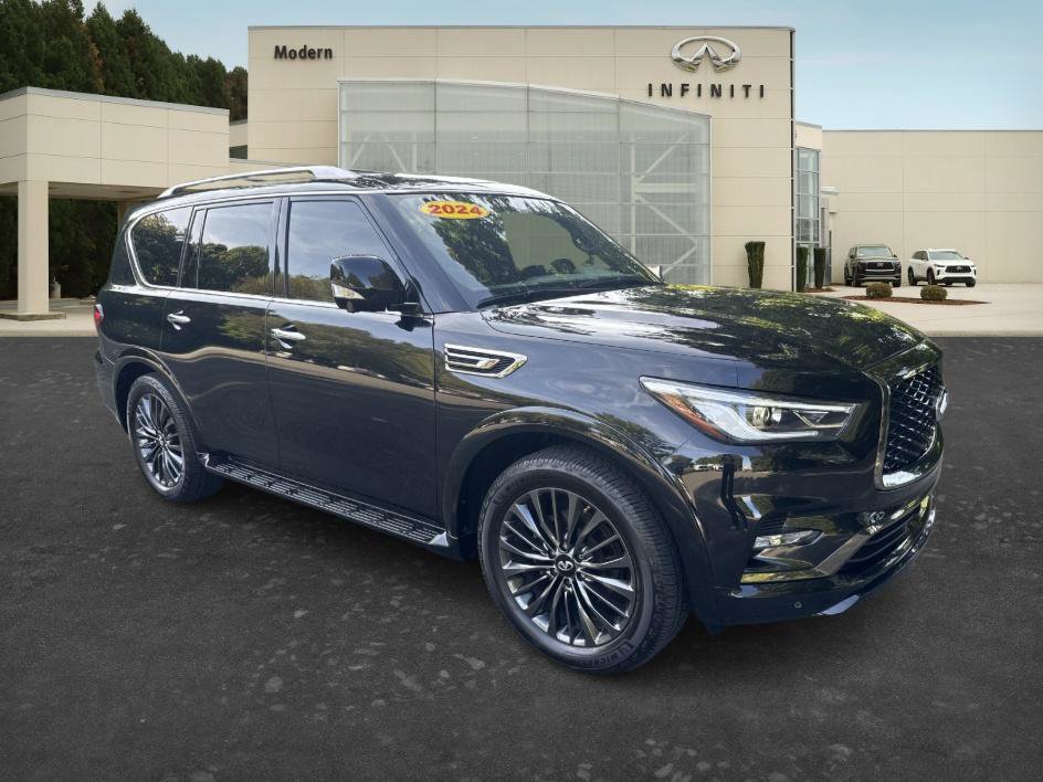 Certified 2024 INFINITI QX80 Sensory AWD/4WD image 3