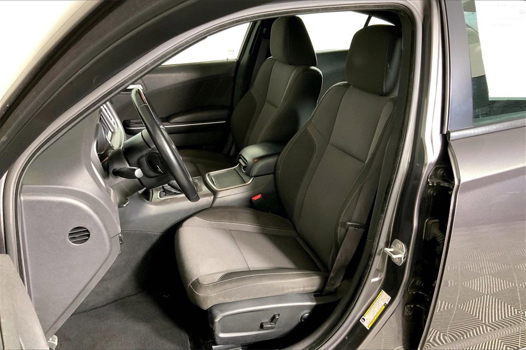 Used 2022 Dodge Charger SXT image 24