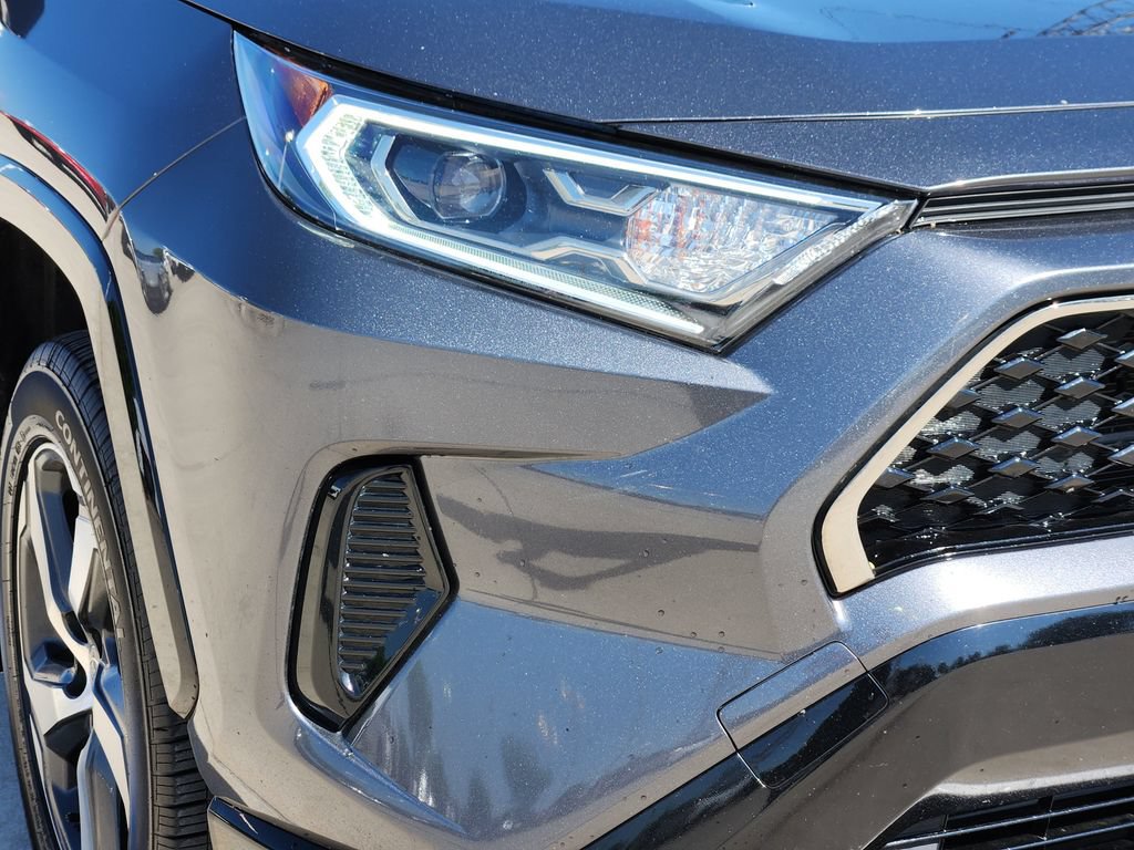 Used 2021 Toyota RAV4 SE AWD/4WD image 9
