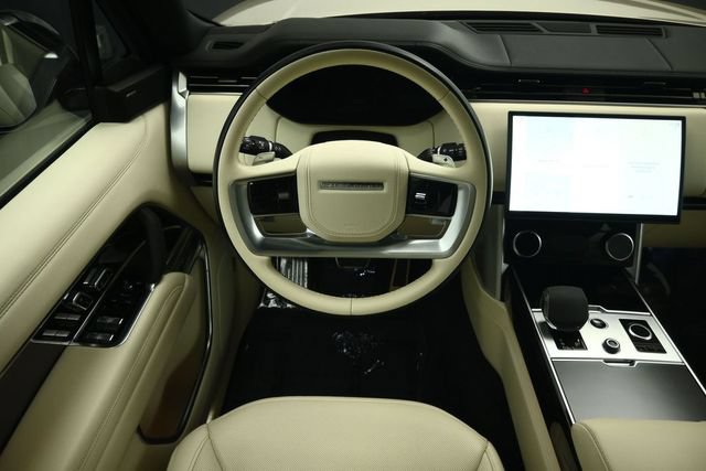 Used 2023 Land Rover Range Rover SE AWD/4WD image 5