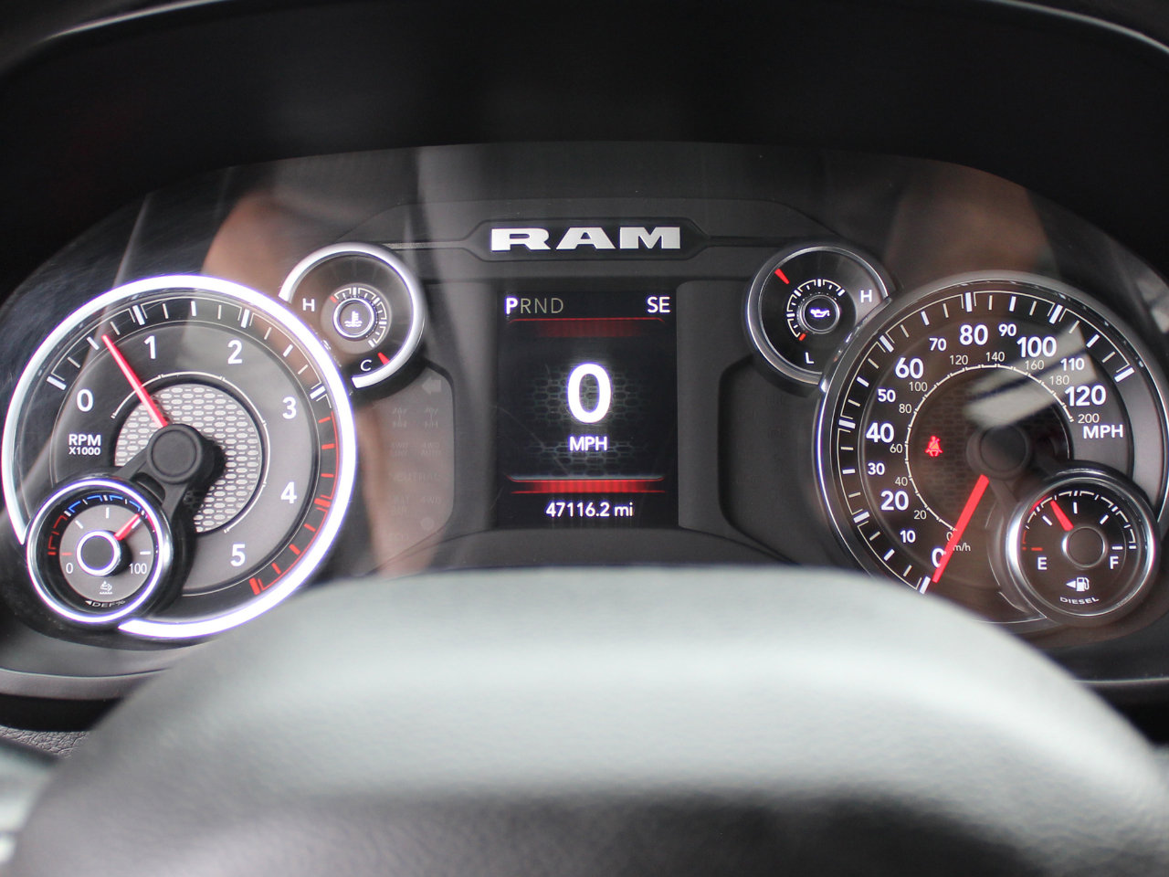 Used 2024 RAM 2500 Tradesman w/ Chrome Appearance Group image 21