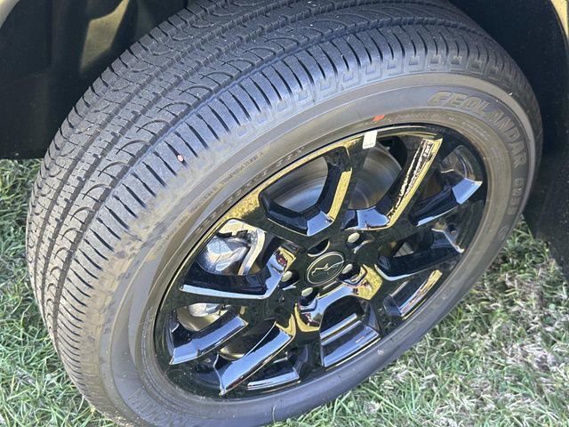 New 2026 Jeep Compass Latitude image 19