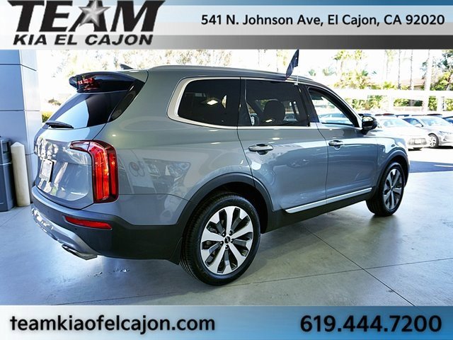 Certified 2022 Kia Telluride S image 8