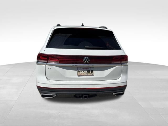 Used 2024 Volkswagen Atlas SE FWD image 4