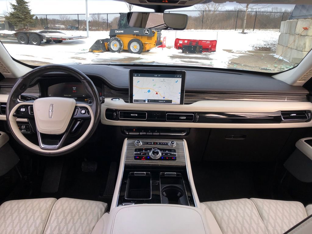 Used 2020 Lincoln Aviator Black Label w/ Dynamic Handling Package image 28