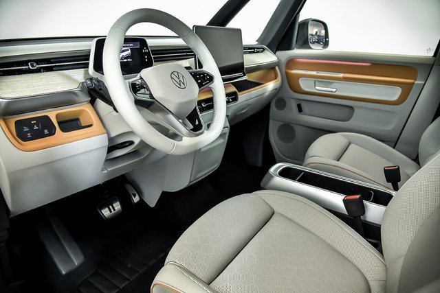 New 2025 Volkswagen ID. Buzz 1st Edition image 6