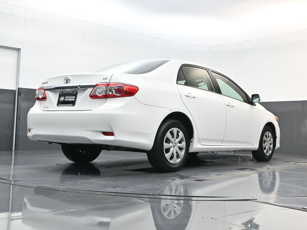 Used 2011 Toyota Corolla LE image 15