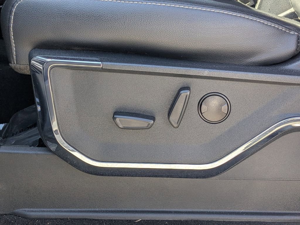 Used 2022 Ford F150 Lariat w/ Equipment Group 501A Mid image 20