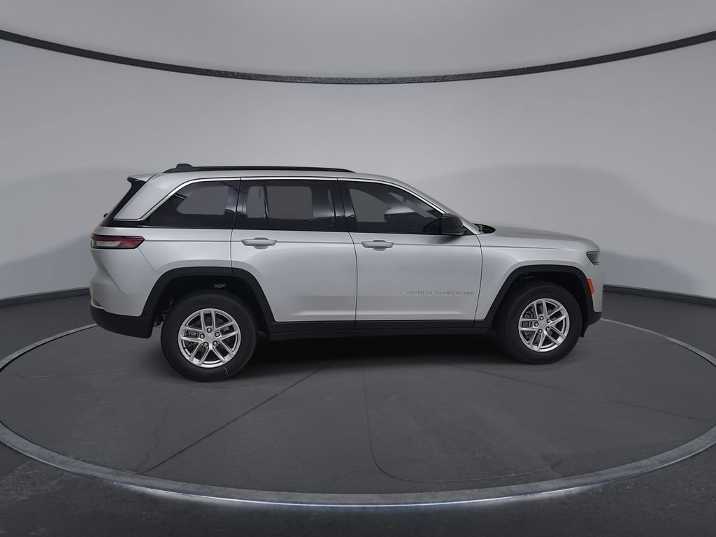 New 2026 Jeep Grand Cherokee Laredo X AWD/4WD image 16