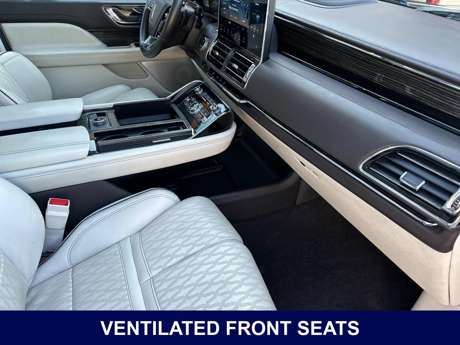 Used 2023 Lincoln Navigator Black Label AWD/4WD image 18