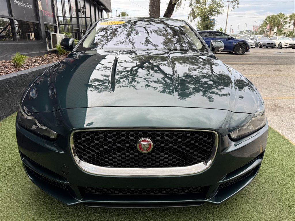 Used 2017 Jaguar XE Premium RWD image 2