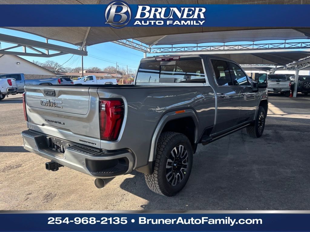 New 2026 GMC Sierra 2500 Denali Ultimate w/ LPO, Black Badging Package image 5
