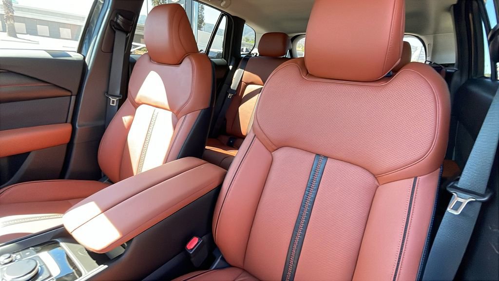 New 2025 MAZDA CX-50 AWD 2.5 Turbo w/ Accent Package image 14