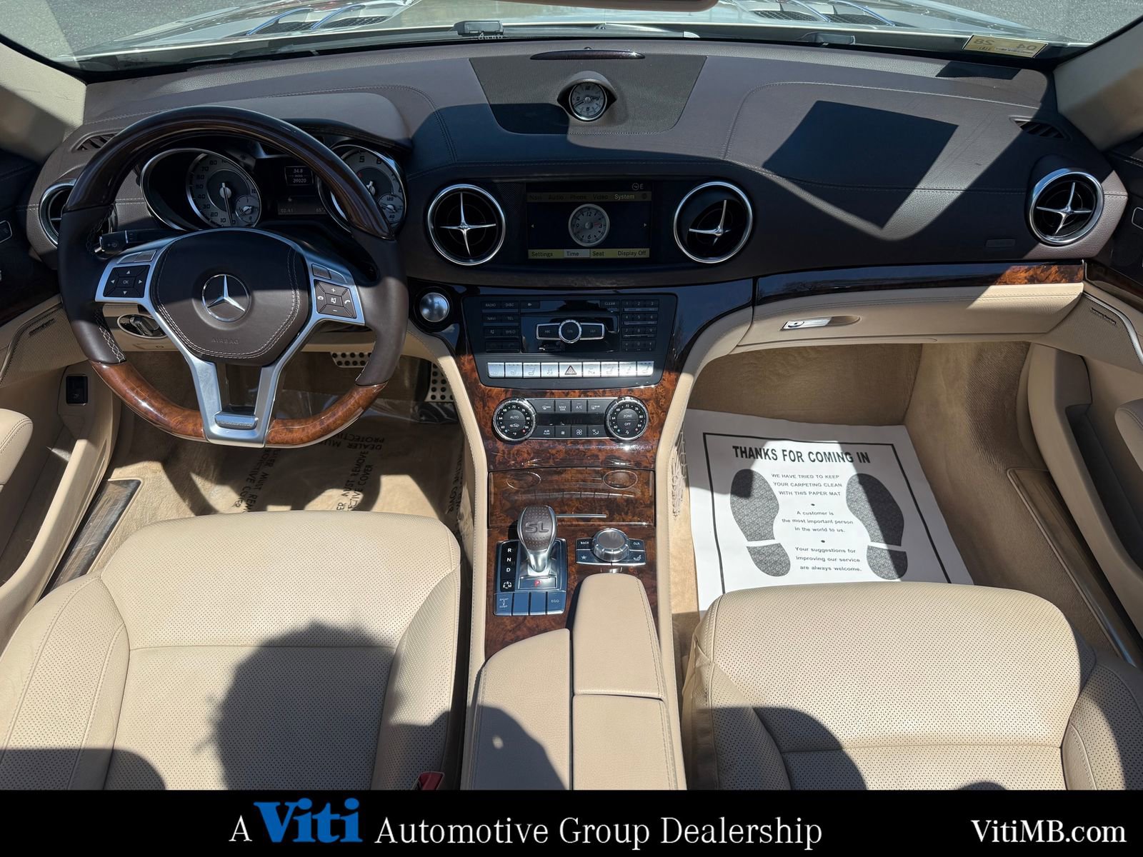 Used 2013 Mercedes-Benz SL 550 image 3