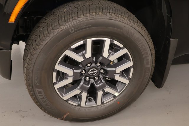 New 2026 Nissan Frontier SV w/ SV Convenience Package AWD/4WD image 7