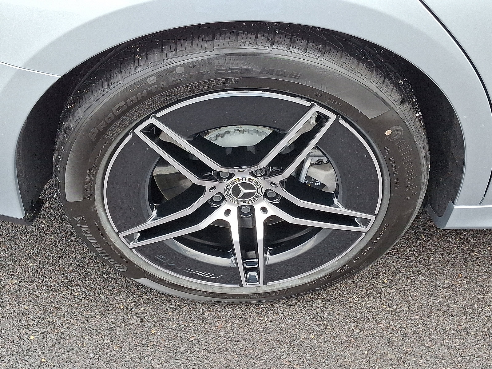 New 2026 Mercedes-Benz E 450 4MATIC Sedan image 7