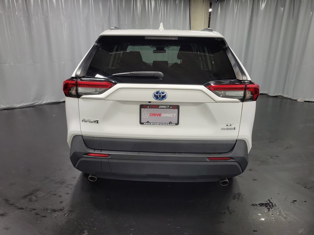 Used 2021 Toyota RAV4 LE AWD/4WD image 7