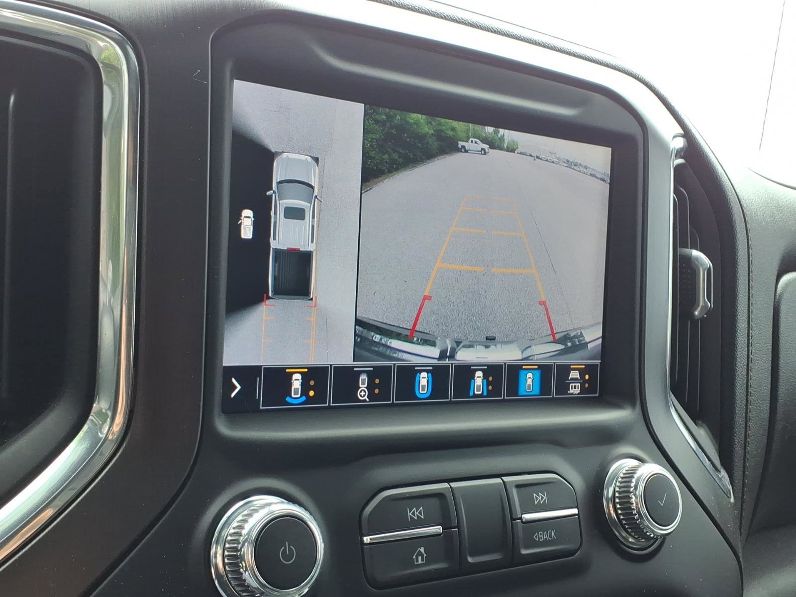 Used 2022 GMC Sierra 1500 AT4 w/ AT4 Premium Package AWD/4WD image 13