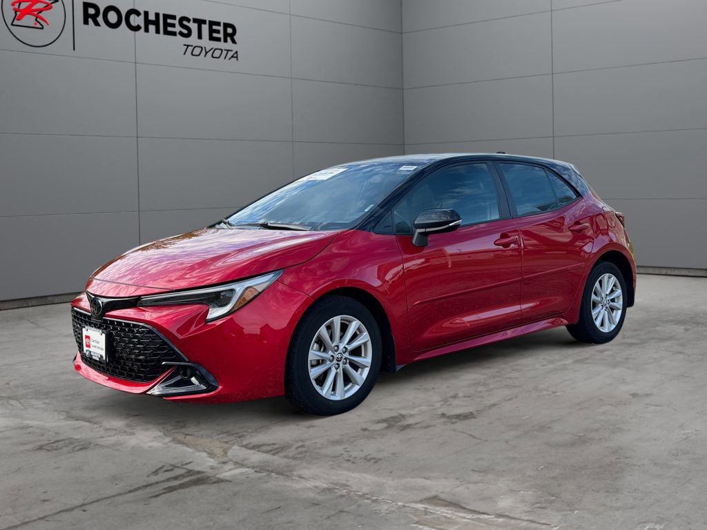 Used 2023 Toyota Corolla SE w/ SE Premium Package FWD image 7