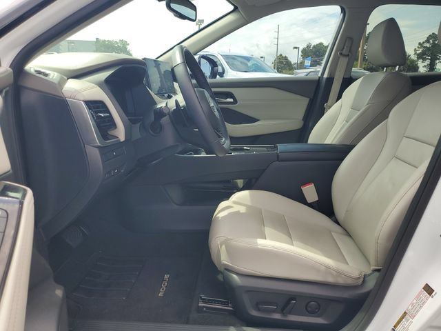 Used 2024 Nissan Rogue SL FWD image 17