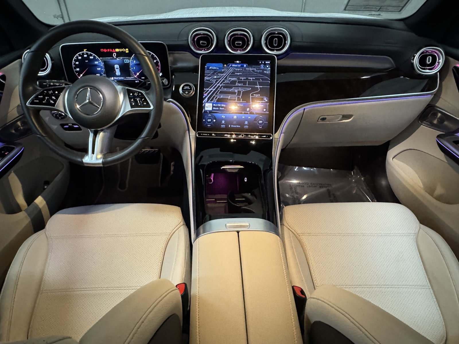 Certified 2023 Mercedes-Benz GLC 300 image 37