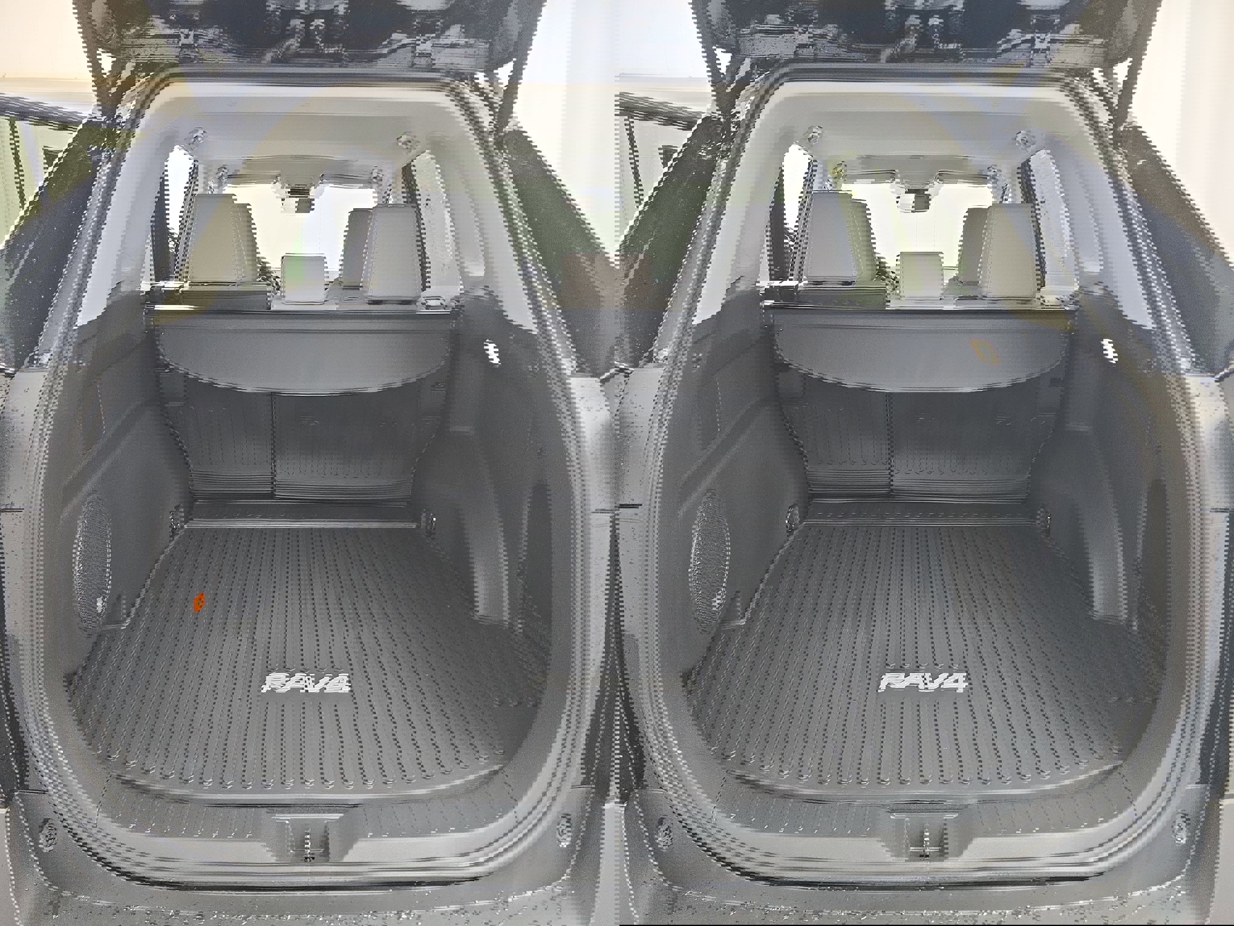 Used 2025 Toyota RAV4 Limited image 12