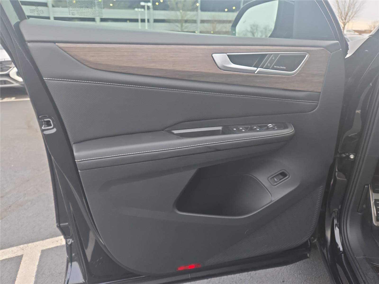 New 2026 Volkswagen Atlas SEL Premium R-Line image 11