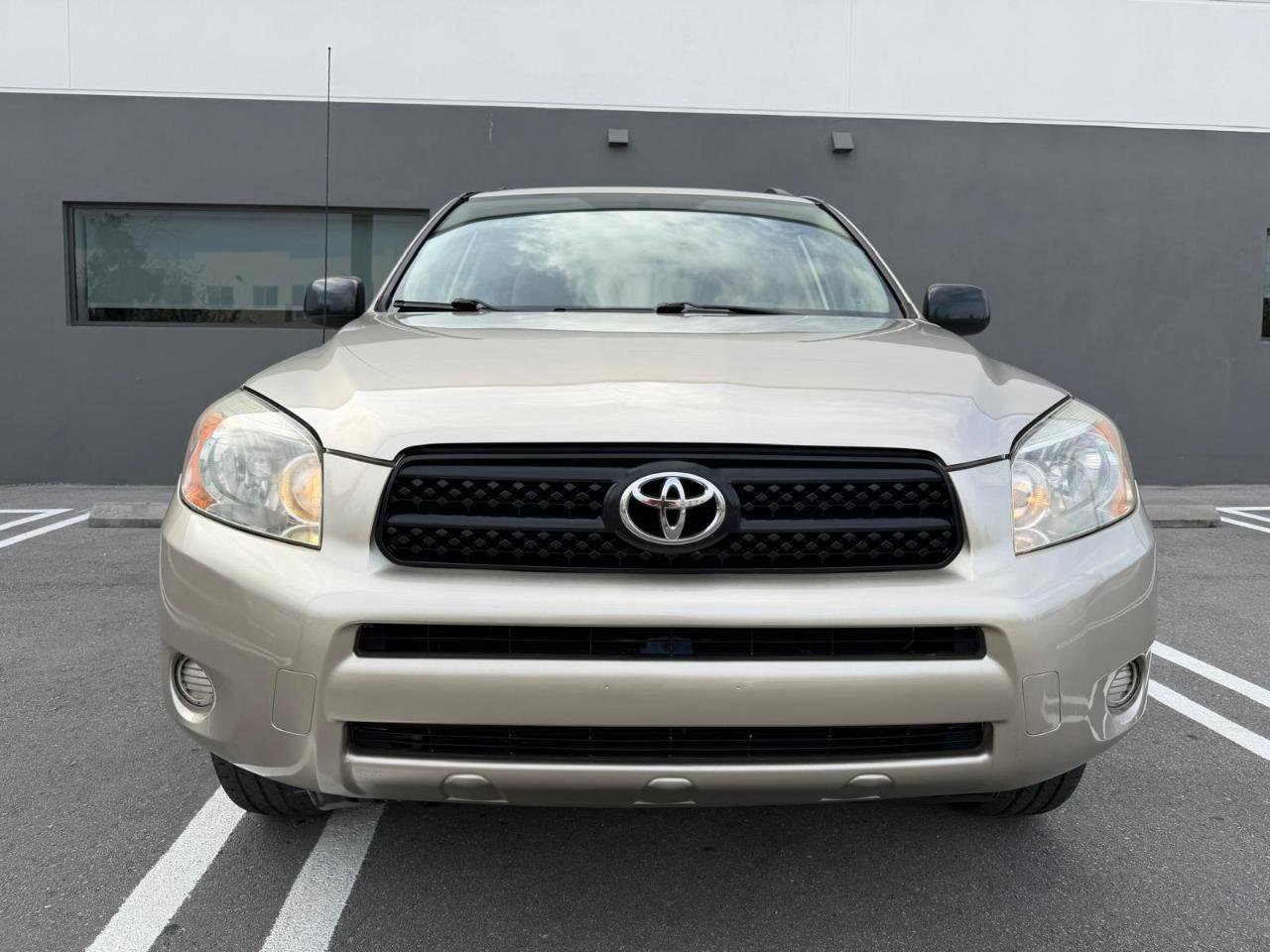 Used 2008 Toyota RAV4 2WD image 7