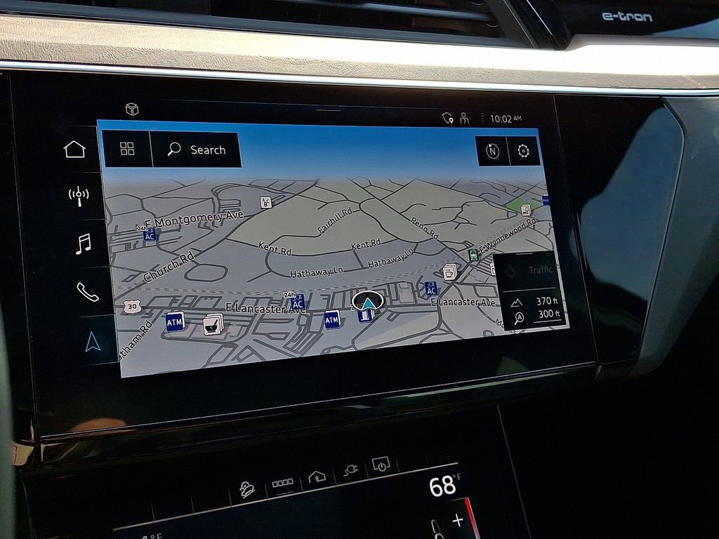 Used 2023 Audi e-tron Premium w/ Convenience Plus Package image 17