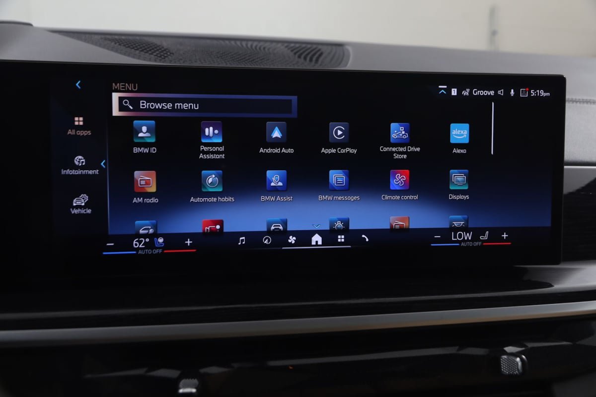 Used 2024 BMW X7 xDrive40i w/ M Sport Package AWD/4WD image 39