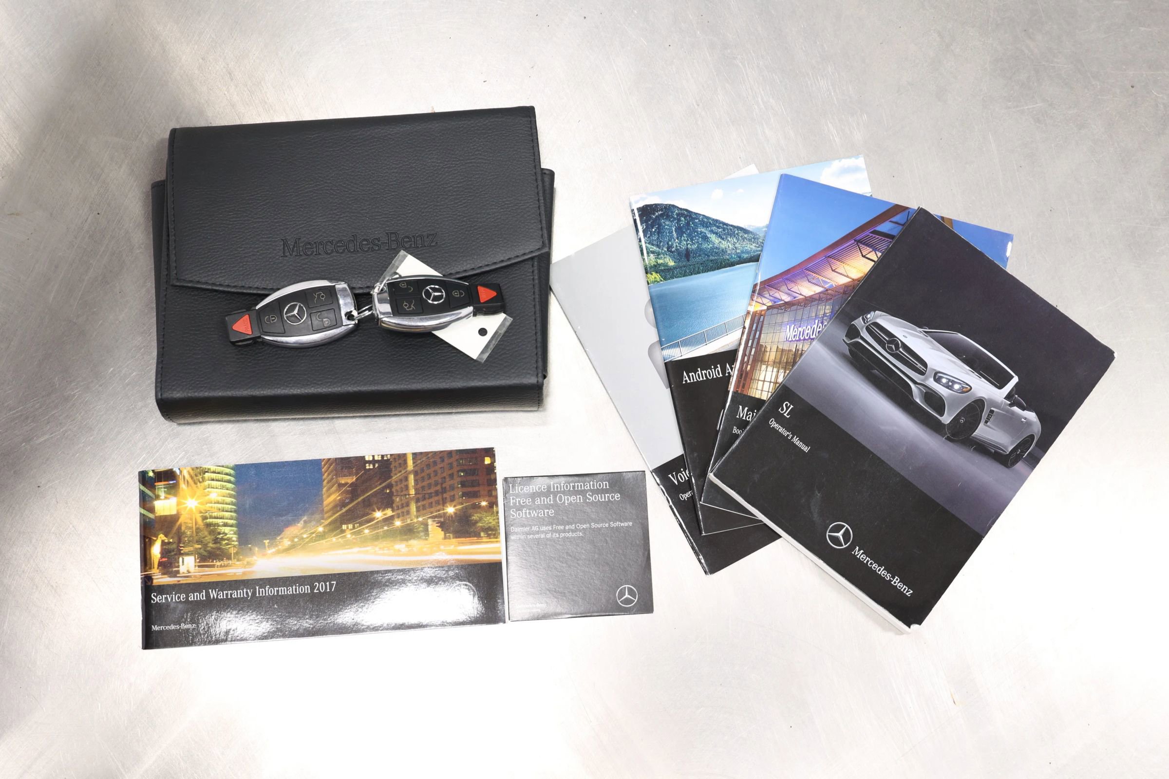 Used 2017 Mercedes-Benz SL 450 image 5