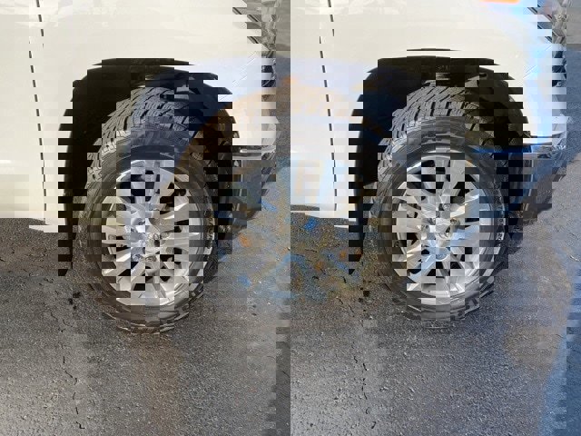 Used 2014 Toyota Tundra Limited image 17